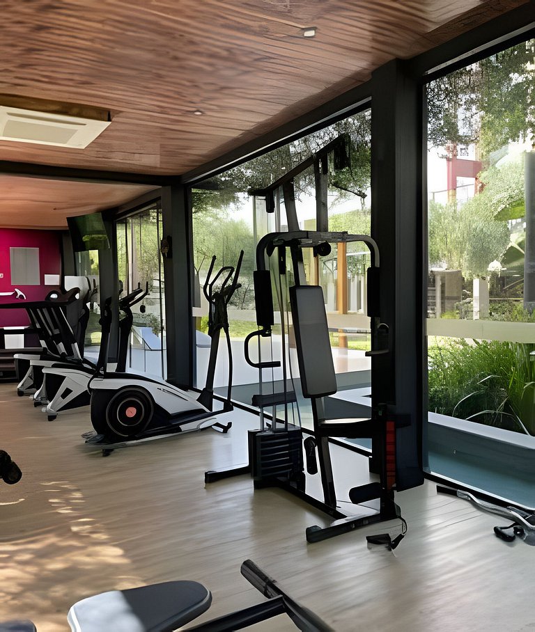 Thai Home: Aconchego, piscina aquecida, frente mar