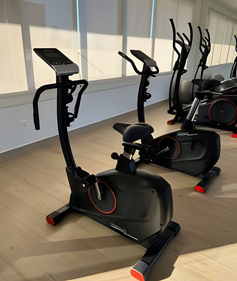 Pé na areia, jacuzzi privativa e rota das baleias