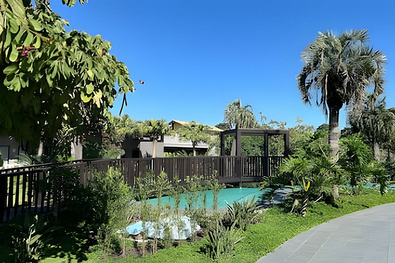 Swami: condomínio clube, lazer, pertinho da praia