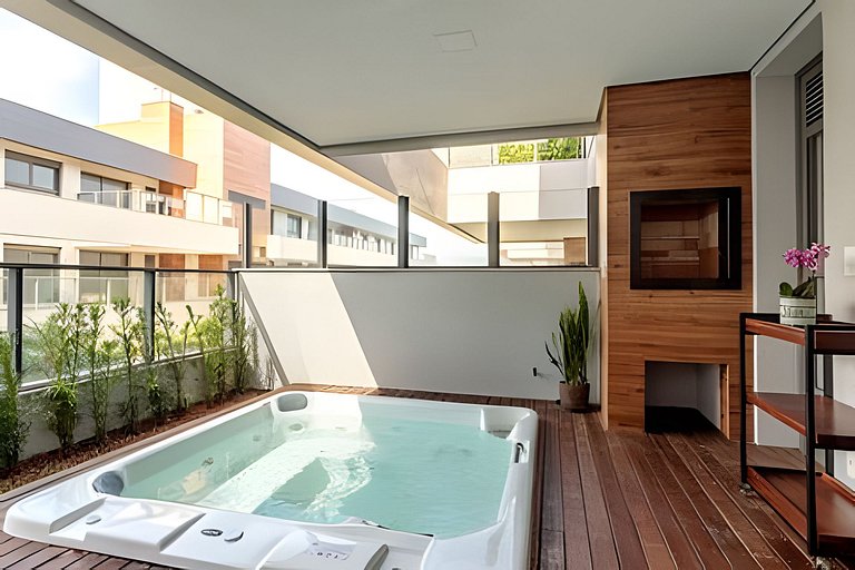 Garden fabuloso, jacuzzi privativa, pé na areia