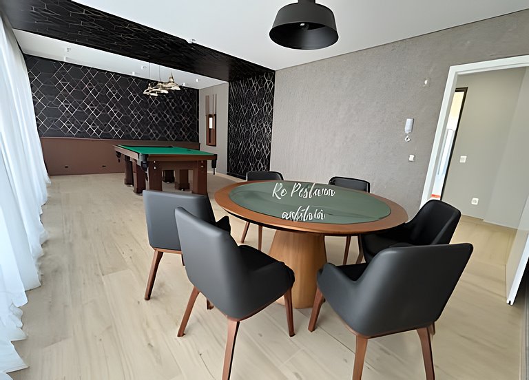 Garden fabuloso, jacuzzi privativa, pé na areia