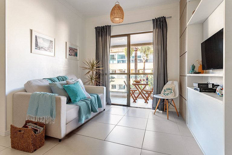 Belo studio com piscina - praia do Campeche