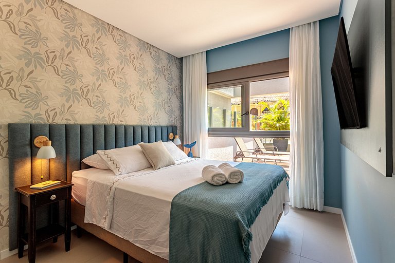 Iconic: Pé na Areia, Garden, jacuzzi e churrasqueira privati