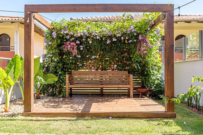 Iconic: Pé na Areia, Garden, jacuzzi e churrasqueira privati