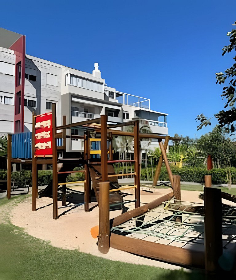 Luxo: Cobertura com Jacuzzi, Vista Ilha Campeche