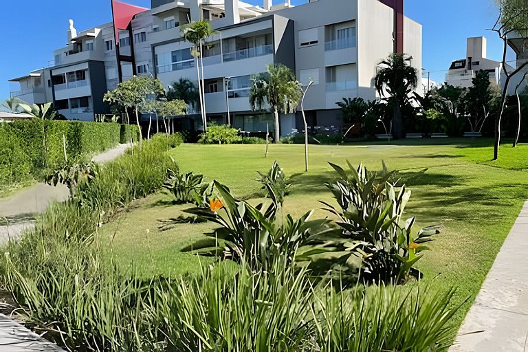Luxo: Cobertura com Jacuzzi, Vista Ilha Campeche