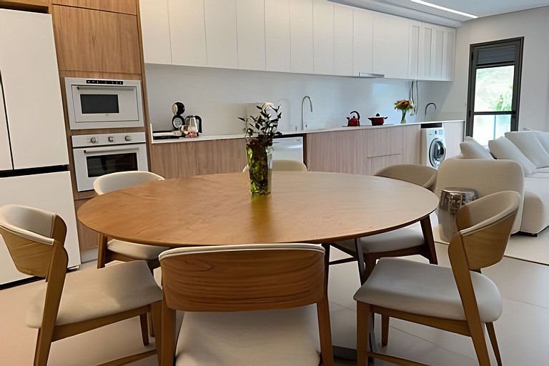 Iconic: Pé areia, 2 quartos, completo, minimalista