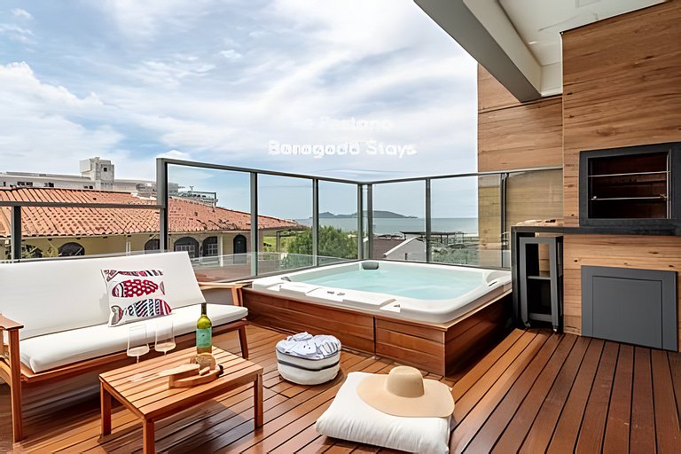 Iconic Cobertura Luxo, Jacuzzi vista ilha Campeche